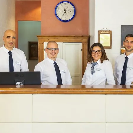 Hotel Al Madarig 3*
