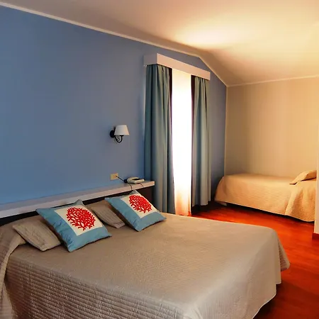 Hotel Al Madarig 3*