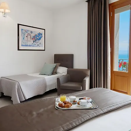 Hotel Al Madarig 3*