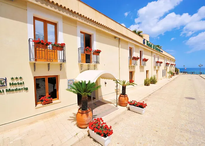 Al Madarig Castellammare del Golfo